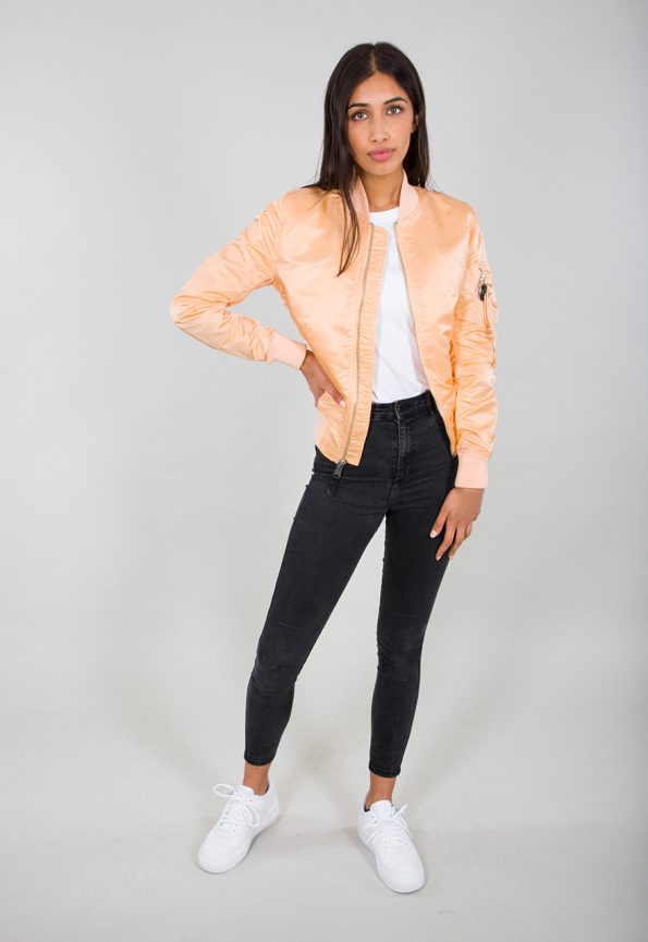 Women’s Ma-1 Apricot Jacket.
