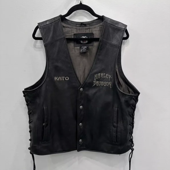 Vintage Harley Davidson Saskatoon Leather Motorcycle Vest.