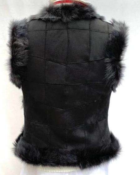 Women's Luxurious Shearling Leather Vest.