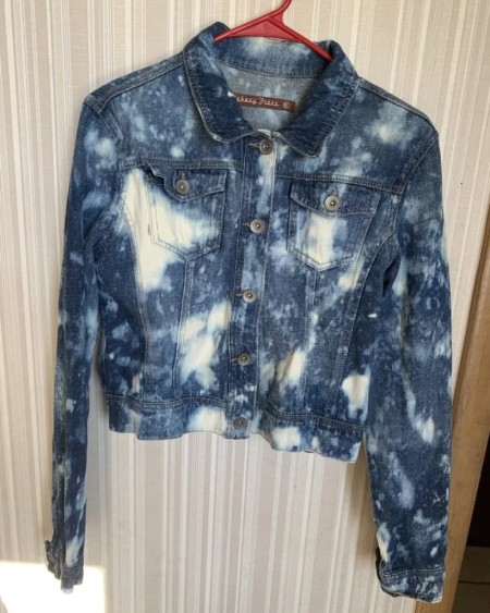 Highway Jeans Women's Long Sleeve Blue Wash Bleach A-2 Cropped Denim Jacket